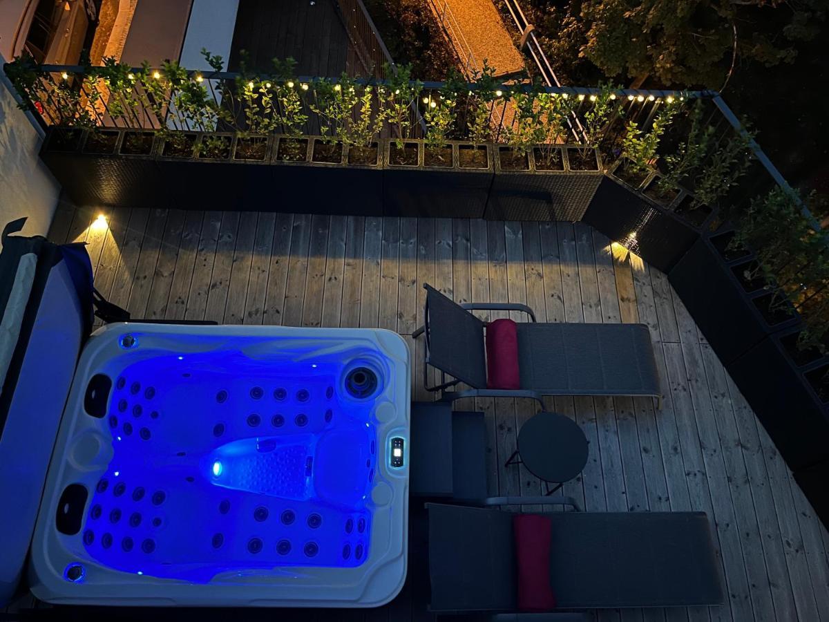 Luxury Penthouse Prague Leilighet Eksteriør bilde